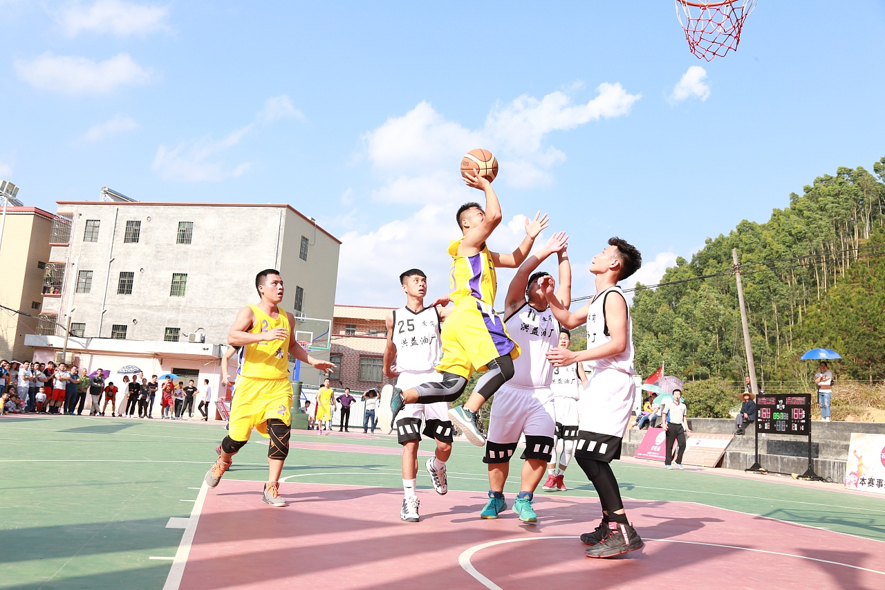 弗赖堡vsRB莱比锡直播_弗赖堡vsRB莱比锡直播观看免费_弗赖堡vsRB莱比锡